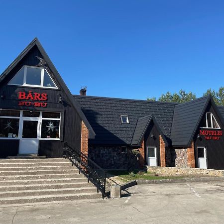 Motelis Bu-Bu Pļaviņas エクステリア 写真
