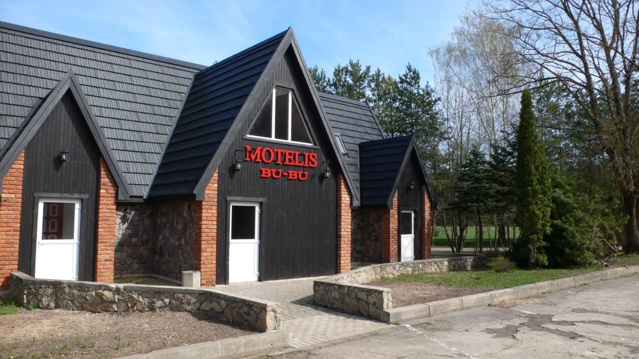 Motelis Bu-Bu Pļaviņas エクステリア 写真